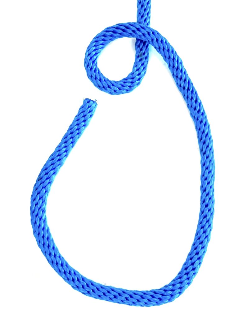 How to tie a Bowline - step 1